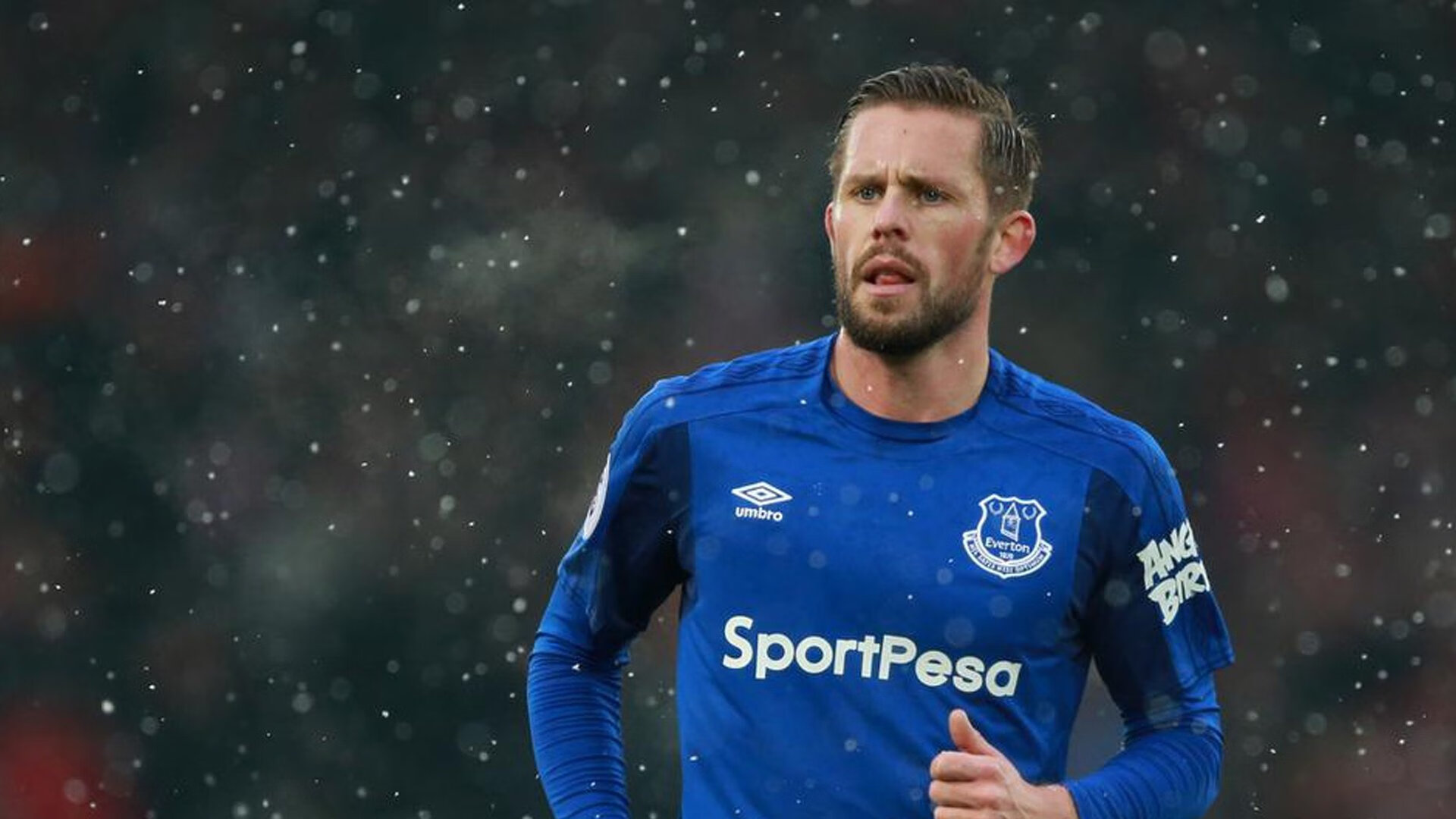 帕特森展现了卓越的战术适应能力,带领袋鼠队战胜强敌,《帕特森》