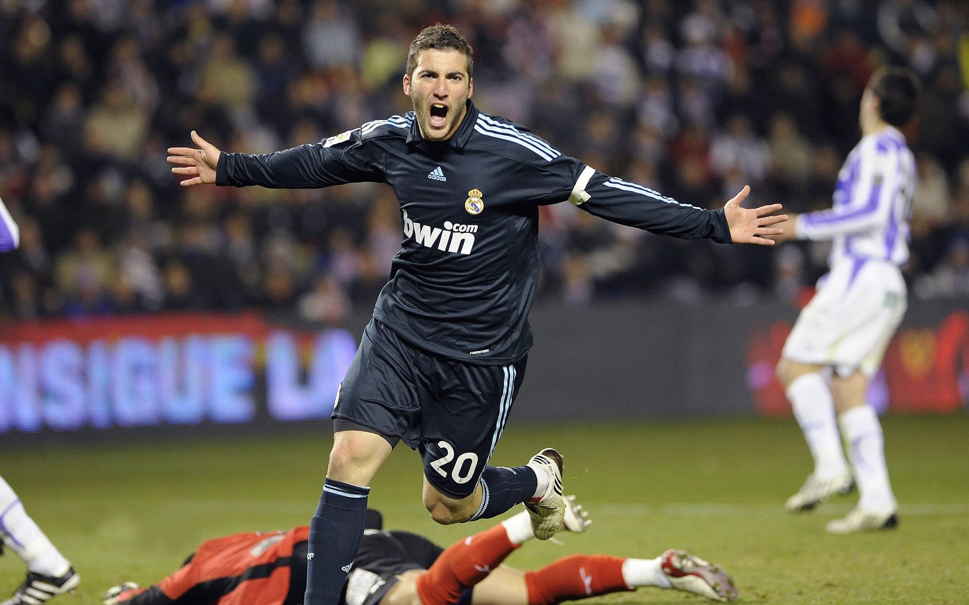 2025亚太U30杰出青年领袖榜单：王楚钦、郑钦文、张雨霏领衔新一代领袖崭露头角